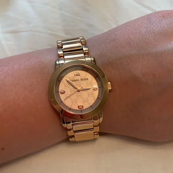 NWOT - Michael Kors Runway Rose Gold Monogram Watch - MK3159 display picture 1